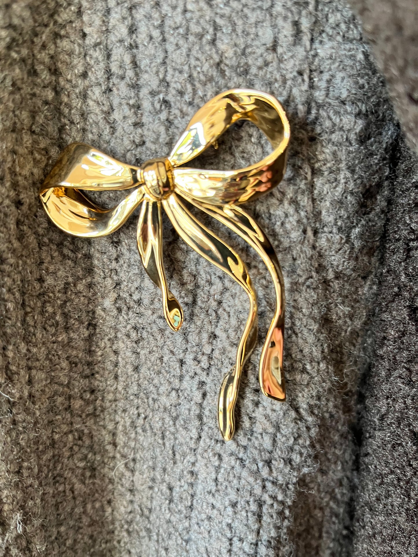 BROCHE NOOP